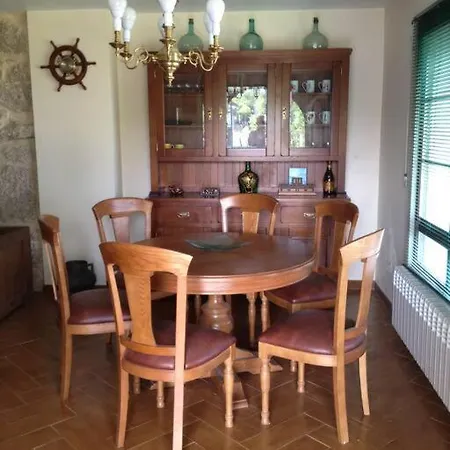 O Soleiro 빌라 Mosteiro